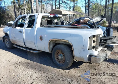 2010 Chevrolet Silverado 1500 Ls z USA, uszkodzony, nr VIN 1GCSCREA2AZ178530